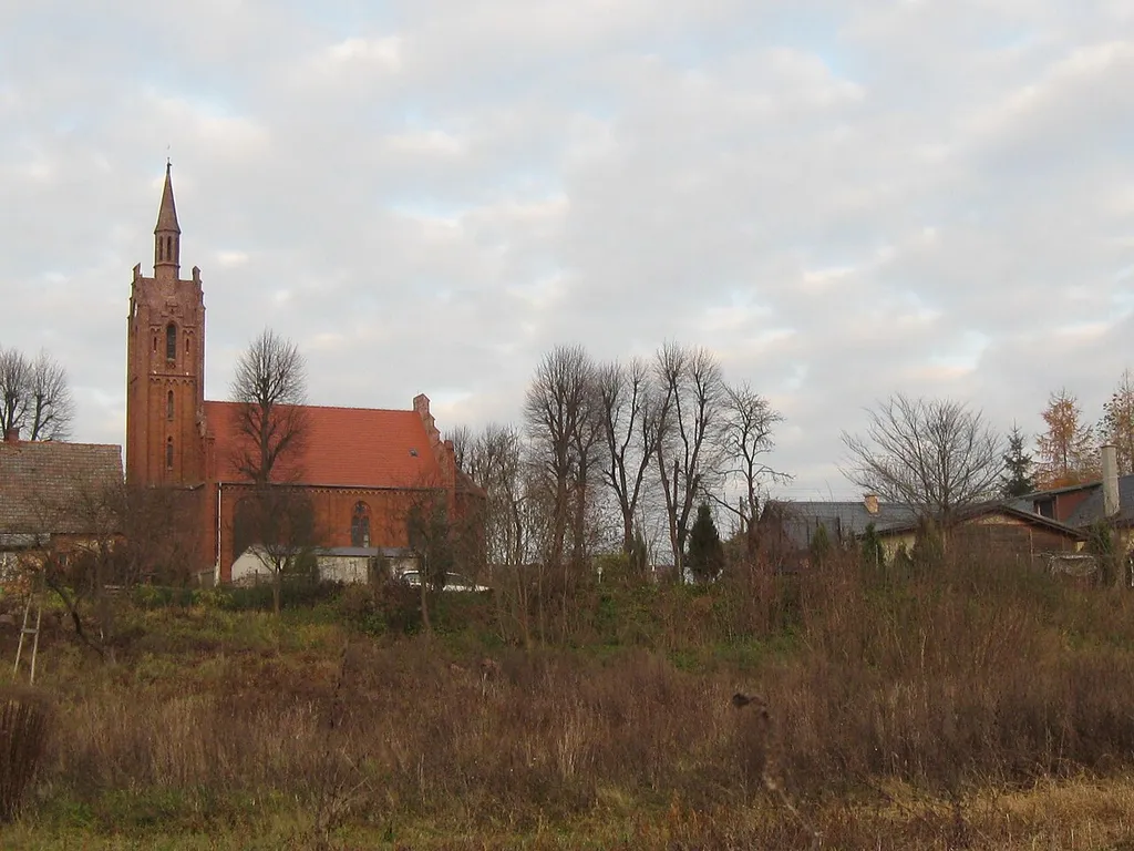Ownice - dawny kościół ewangelicki, obecnie rzymskokatolicki filialny pw. Niepokalanego Poczęcia NMP z 1867 r. (zabytek nr L-255/A)
