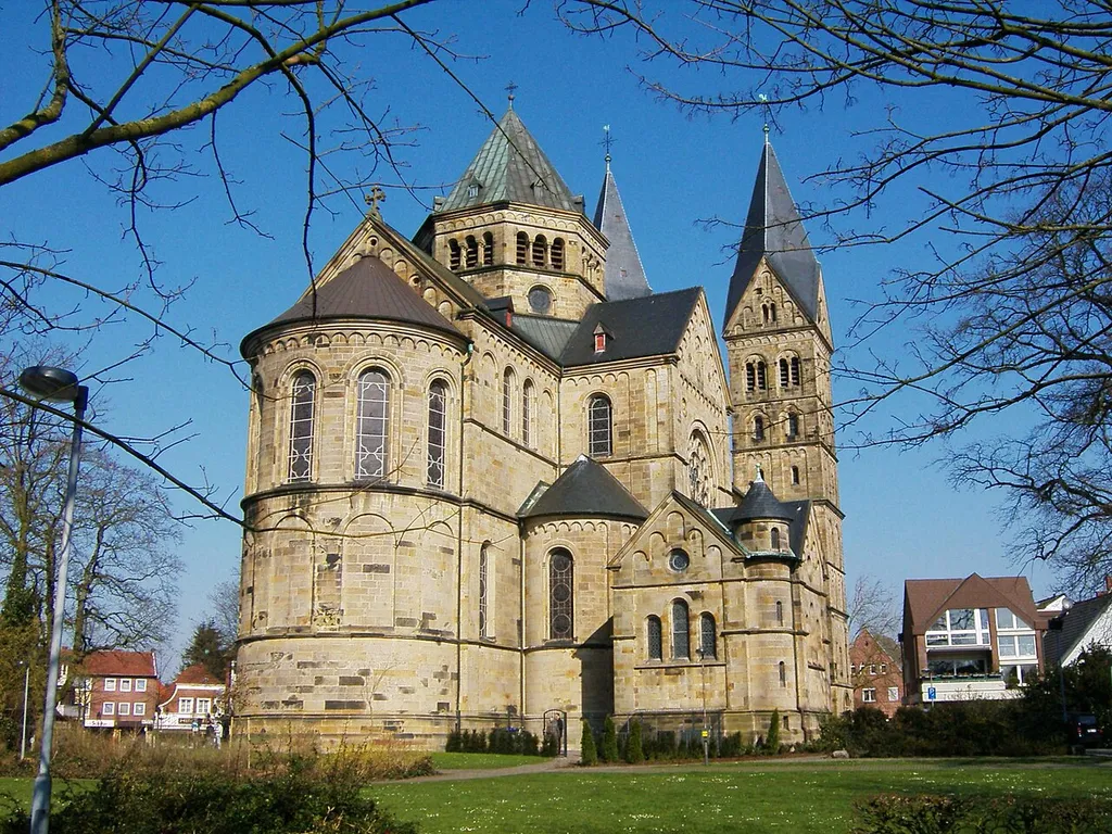 St. Anna Kirche in Neuenkirchen, Südansicht