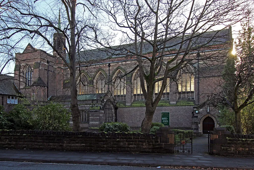 View from across Arundel Avenue; fortunately at this time of the year, leaves do not obstruct the view.