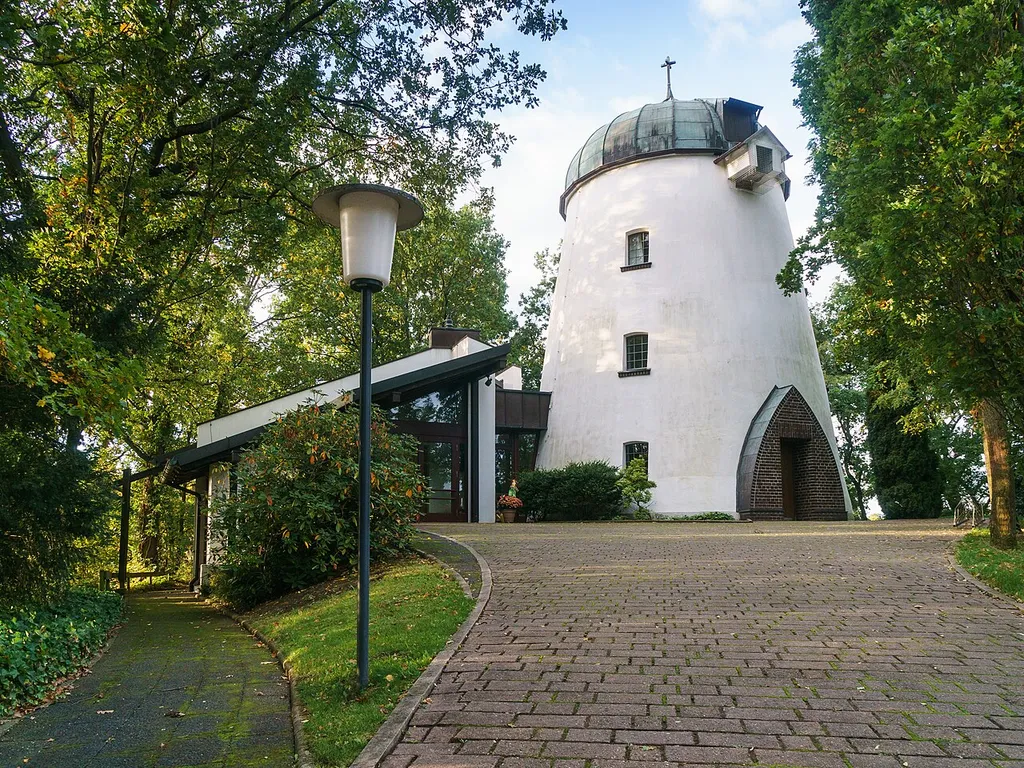 Mühlenkirche, Pfälzer Straße 39 in Braunschweig Stadtbezirk Veltenhof-Rühme