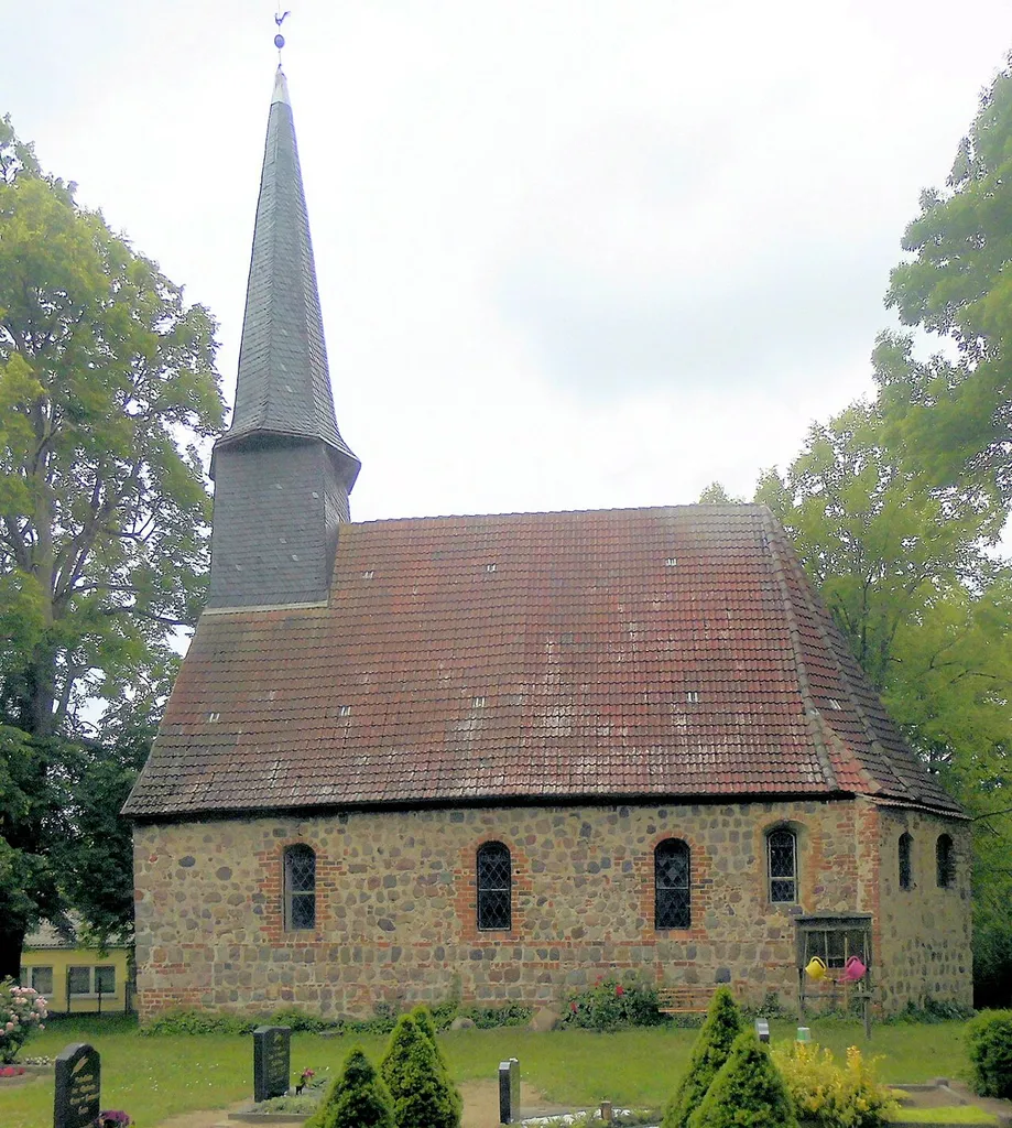 Dorfkirche Lübbenow, Gemeinde Uckerland