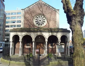 St Thomas's Church (Cathal Brugh Street)