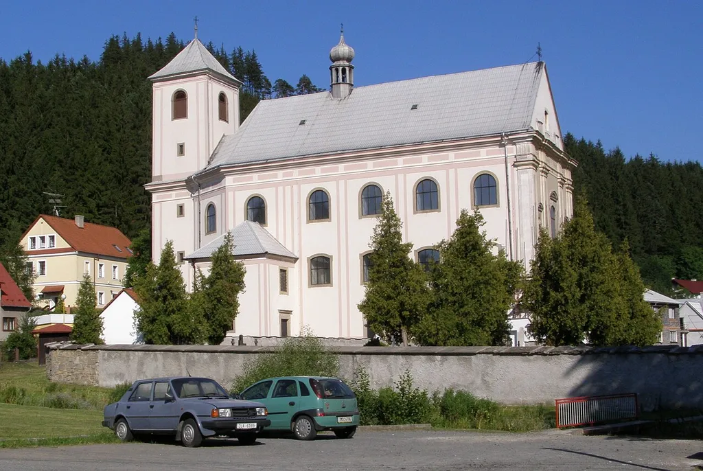 Kostel sv. Anny v Rajnochovicích