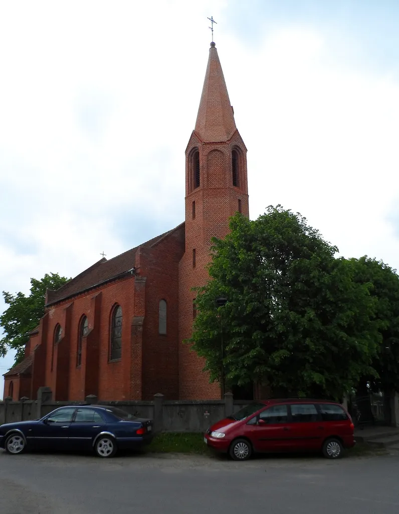 Radawnica, zespół kościoła par. p.w. św. Barbary