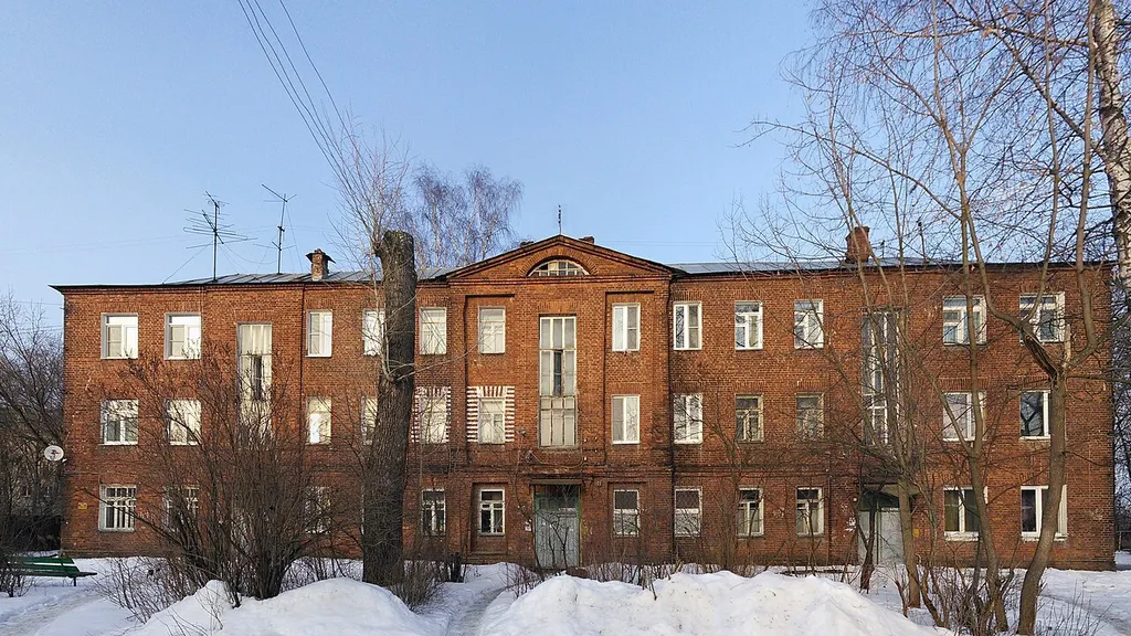 Pushkino Oktyabrskaya street 38