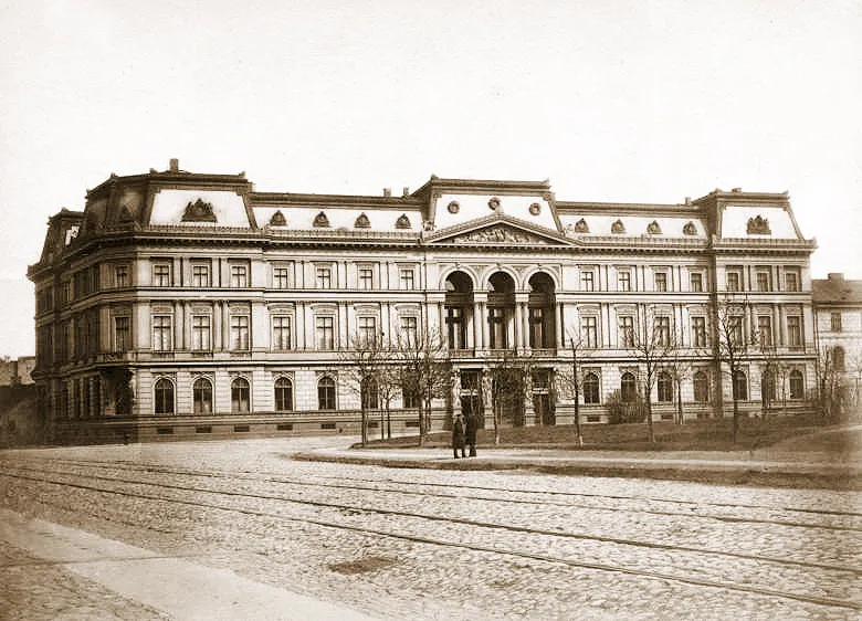 Kronenberg Palace in Warsaw
