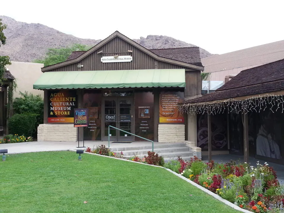 The w:Agua Caliente Cultural Museum in w:Palm Springs, California