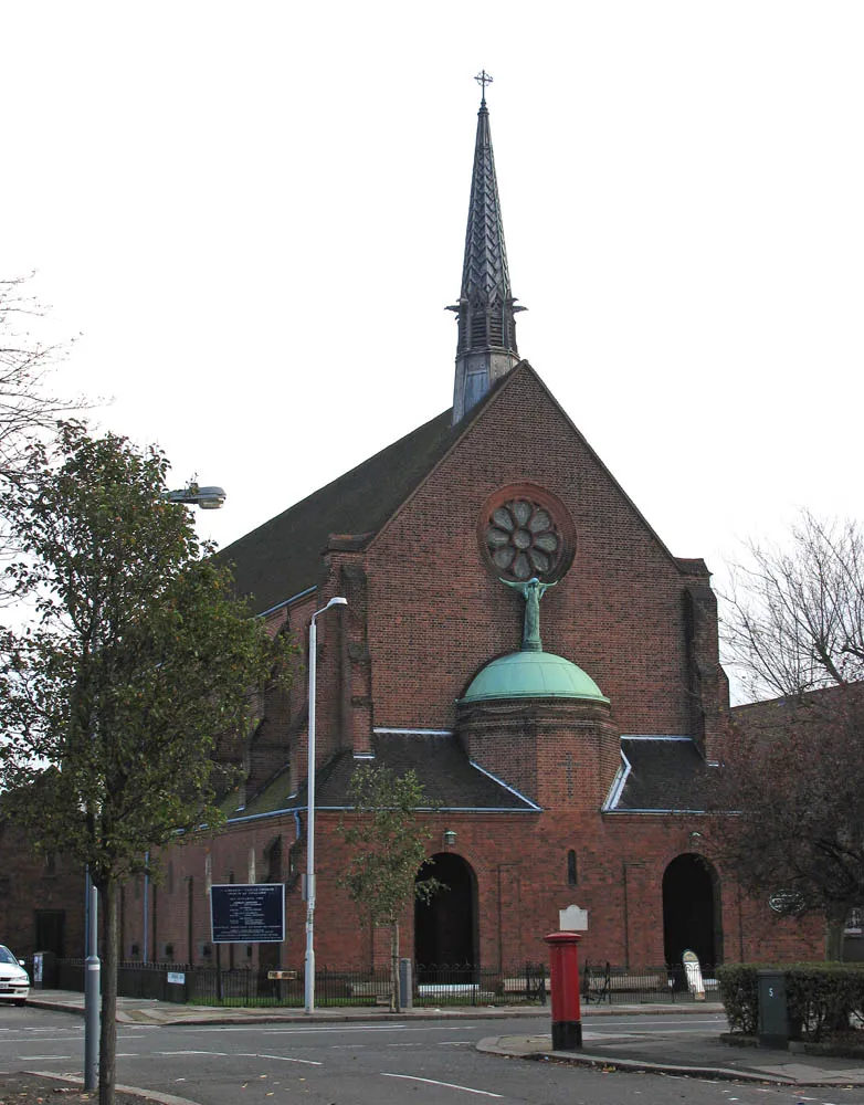 St Andrew, St Andrew's Road, Ilford