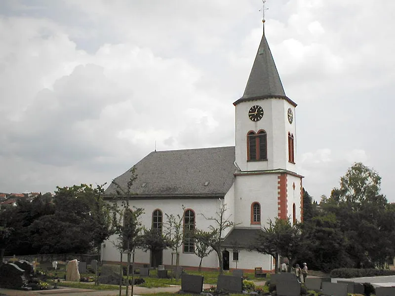 Kirche in Reichartshausen