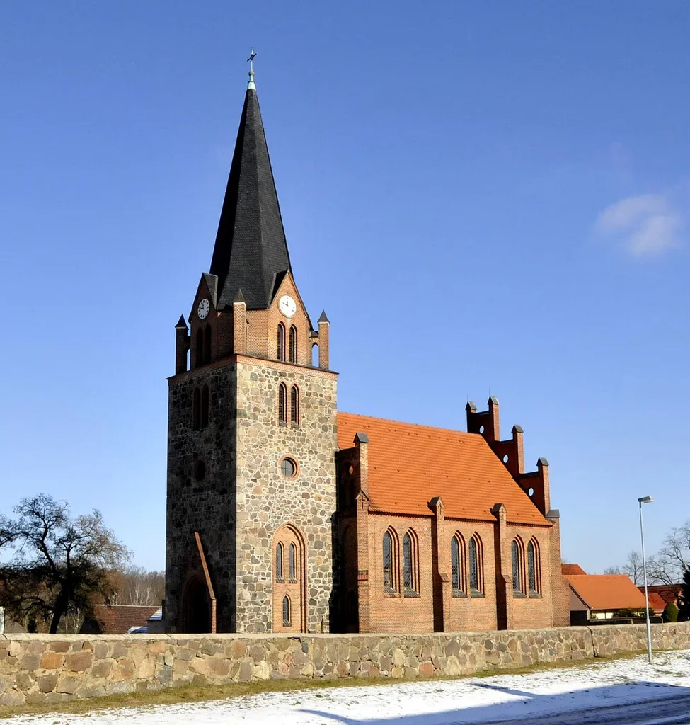 Brandenburg, Nichel, Kirche