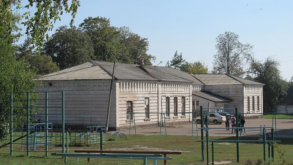 Олександрія, вул. Знам’янська, 1