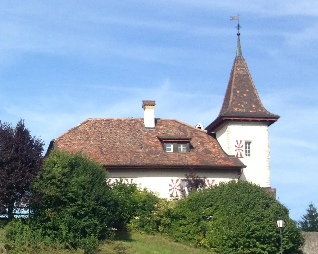 Ruins of the Château de Font and summer residence of the Bailiff of Font-Vuissens