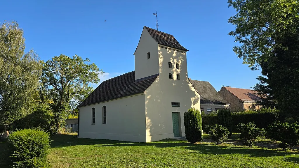denkmalgeschützte Dorfkirche Riewend