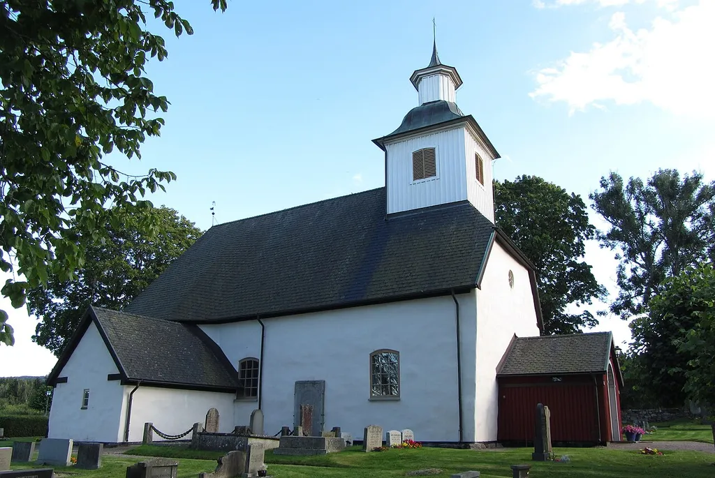 Lerdala kyrka norr om Varnhem och mellan Varnhem och Timmersdala i Västergötland (mellan Skara och Skövde).