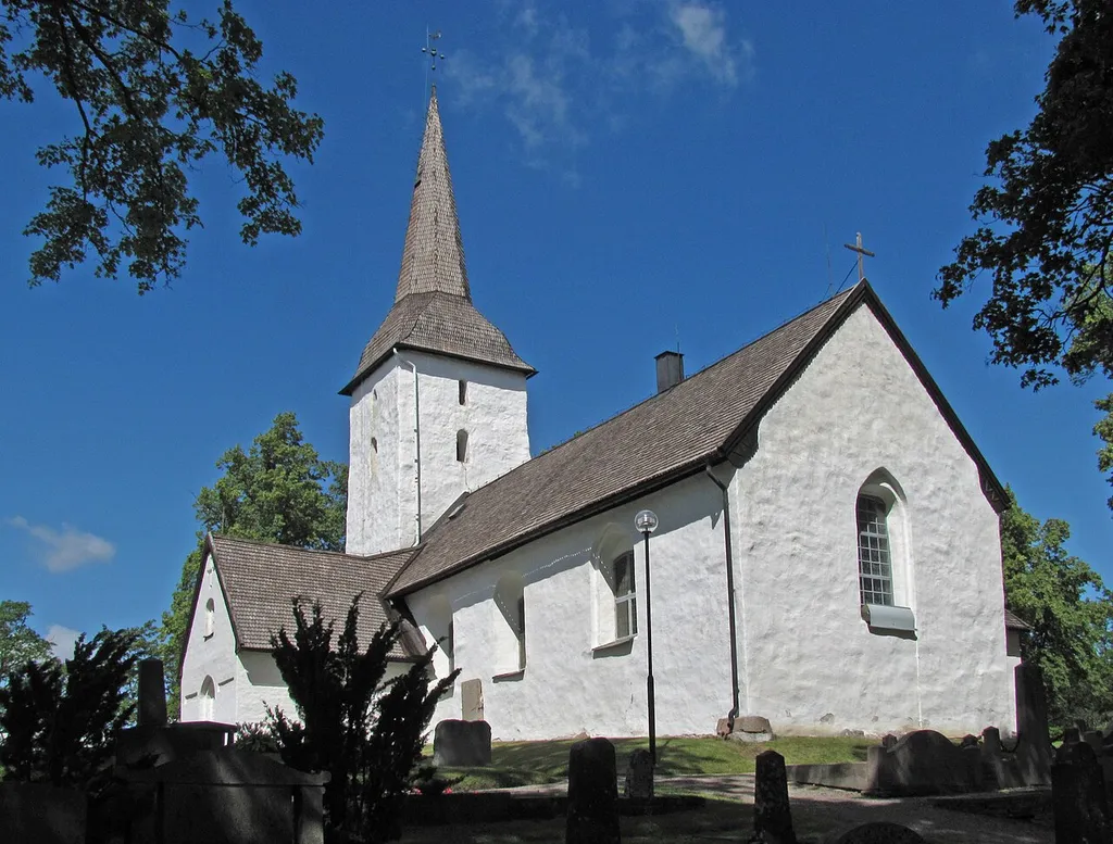 Vallby kyrka, Södermanland, från sydost