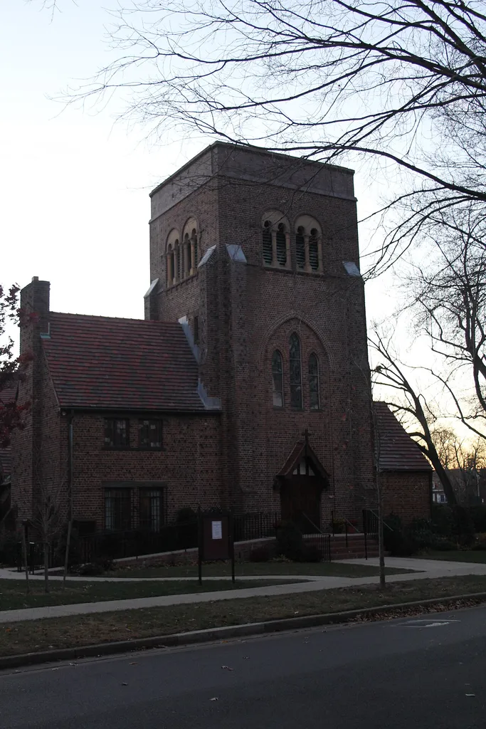 St. Luke's Episcopal Church in Forest Hills Gardens, Queens, New York. Robert Tappan, architect, built in 3 phases in 1925, 1929, and 1940.