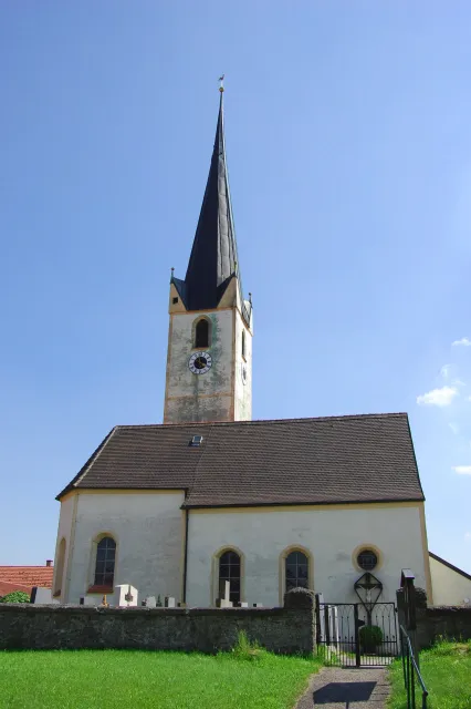 Church St. Pankratius in Tulling, Germany