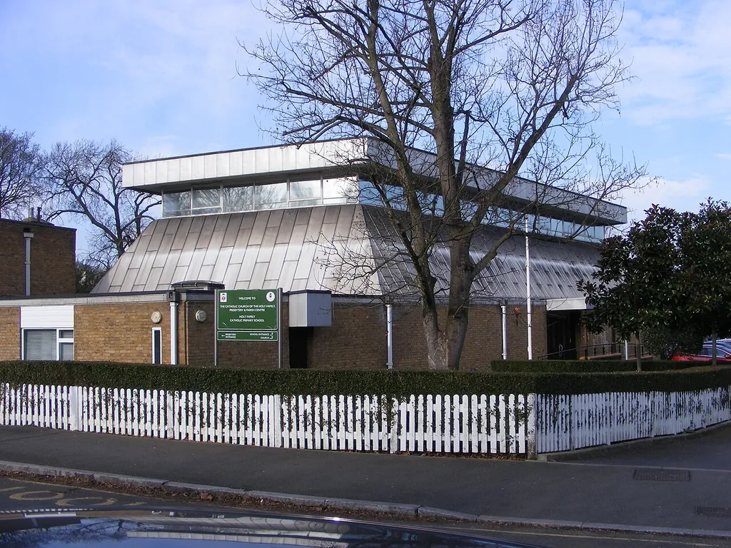 Church of the Holy Family, West Acton