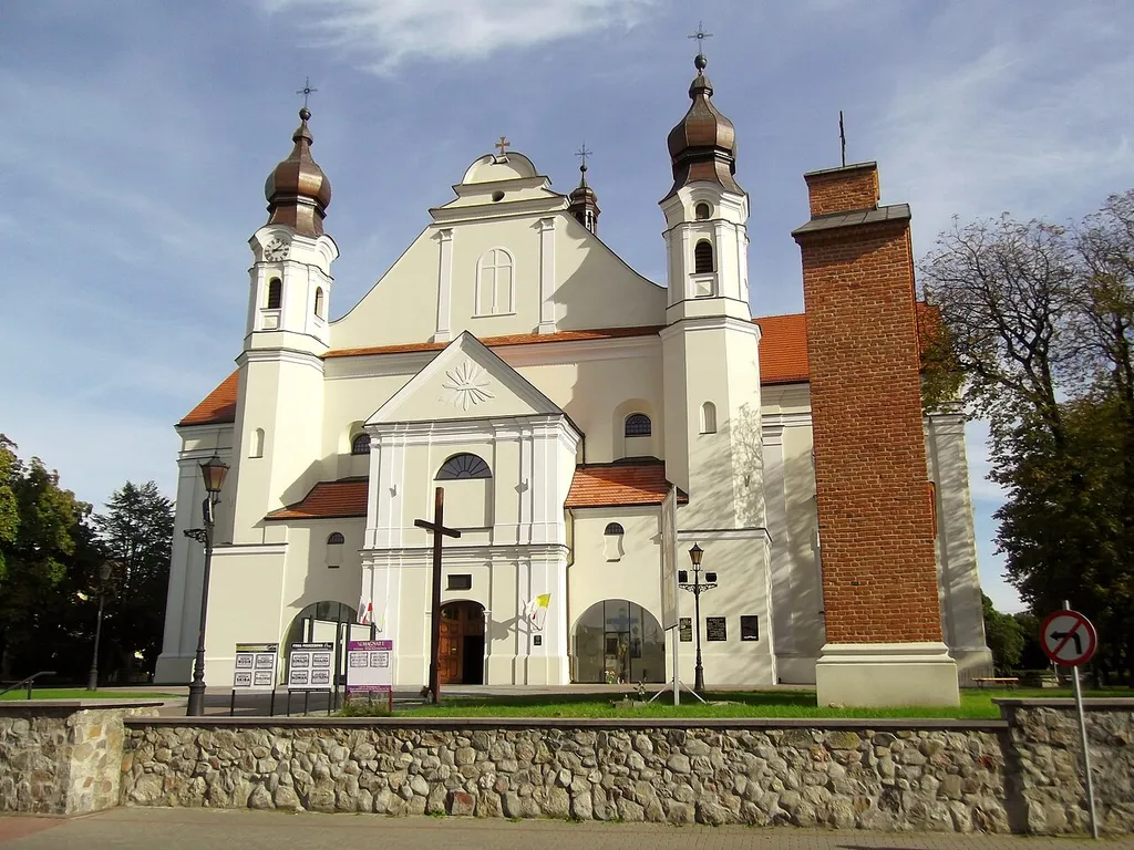 Łask, kościół NMP i św. Michała Archanioła, 1525, XVIII
