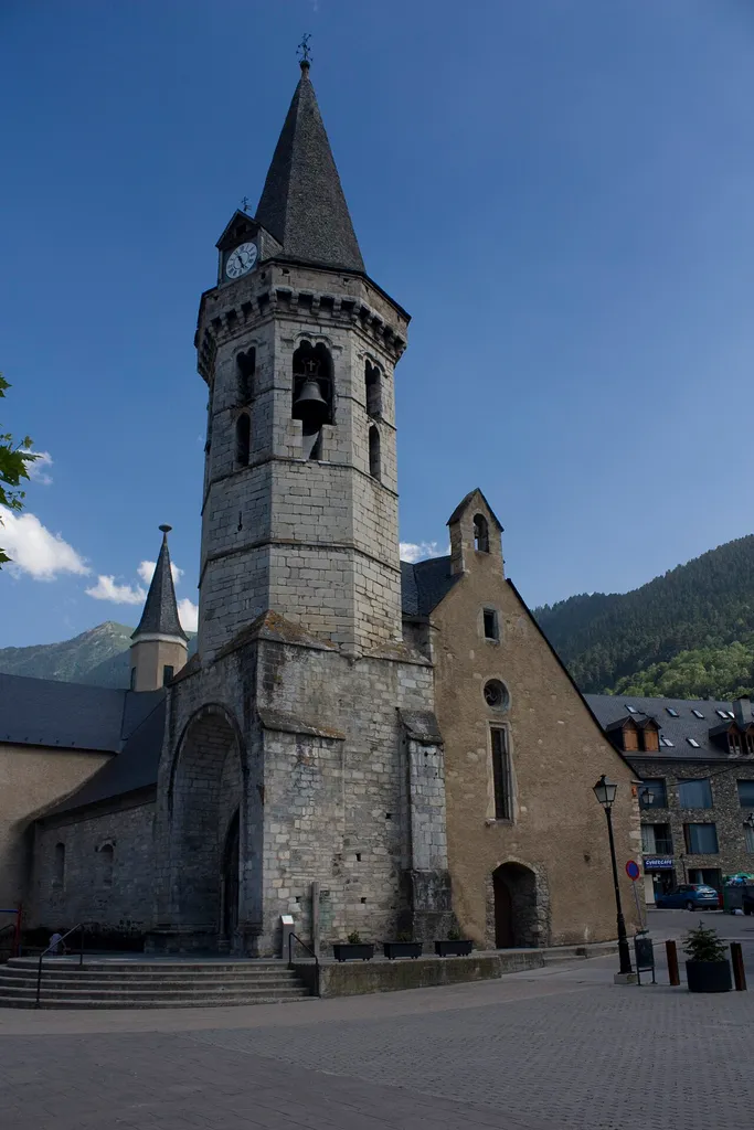 L'église paroissiale Saint Michel.