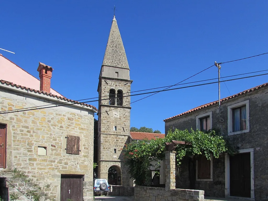 die kirche sv. blaza (st. blasius) in padna in slowenien