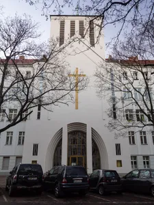 Kirche Zum Heiligen Kreuz