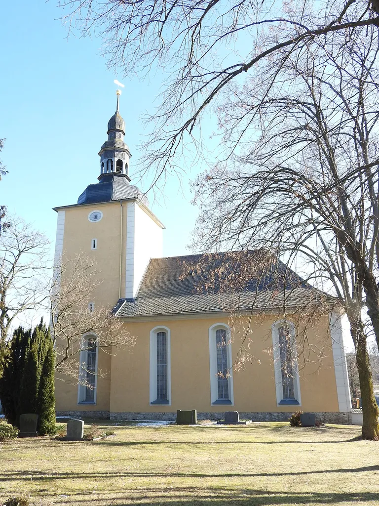Kirche in Langenwolschendorf, Thüringen