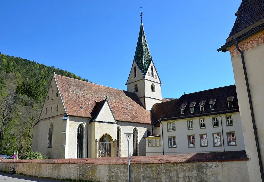 Klosterkirche Blaubeuren mit Dachziegel Jahreszahl 1671. Alb-Donau-Kreis