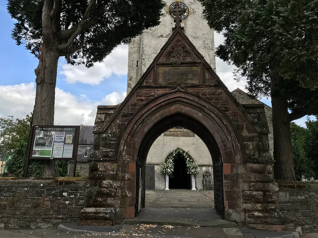Lychgate to St Peter's Churchyard