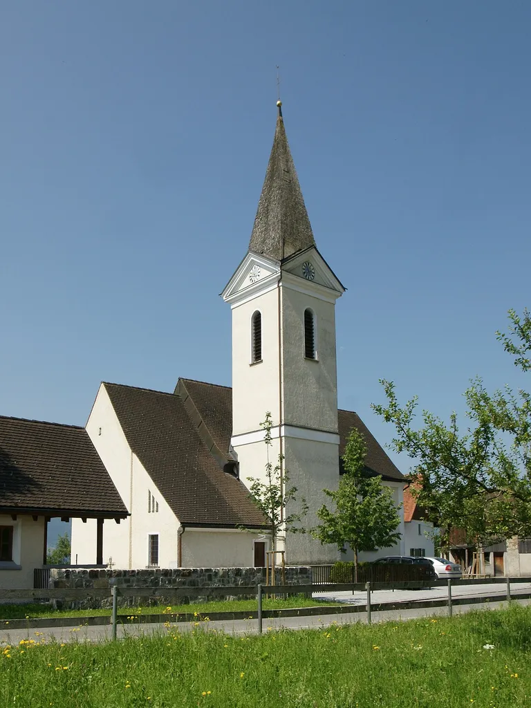 Pfarrkirche "Hl. Antonius Abt" in Düns.