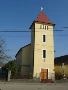 Sacred Heart Church, Domony