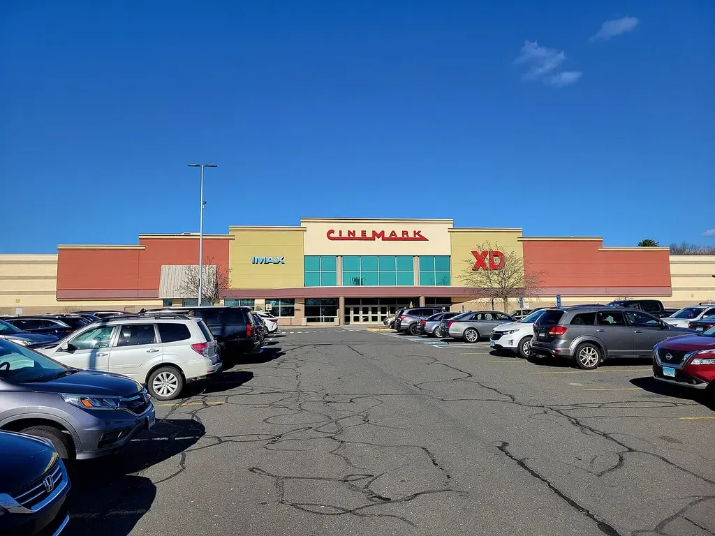 Buckland Hills 18 + IMAX