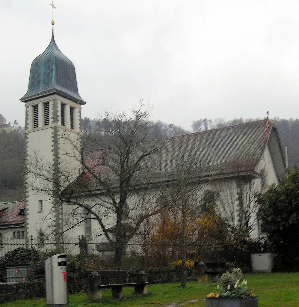 Südwestseite der katholischen Herz-Jesu-Kirche in Stein am Rhein, Kanton Schaffhausen, Schweiz