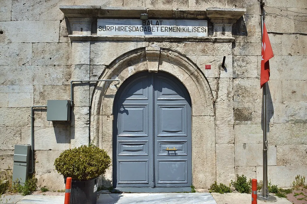 Surp Hreşdagabet Kilisesi