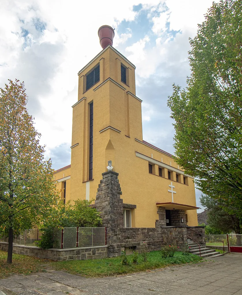 Čelákovice, Husův sbor
