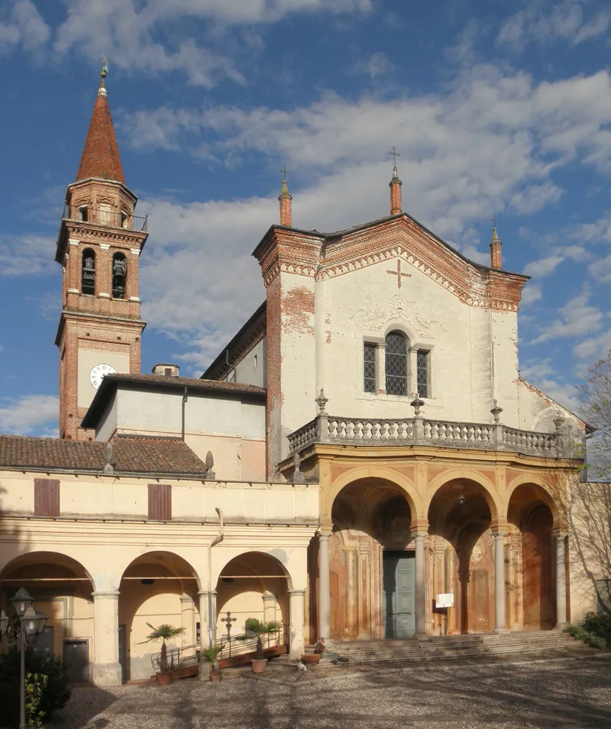 La chiesa parrocchiale dei SS. Pietro e Paolo Apostoli a Ospedaletto Lodigiano