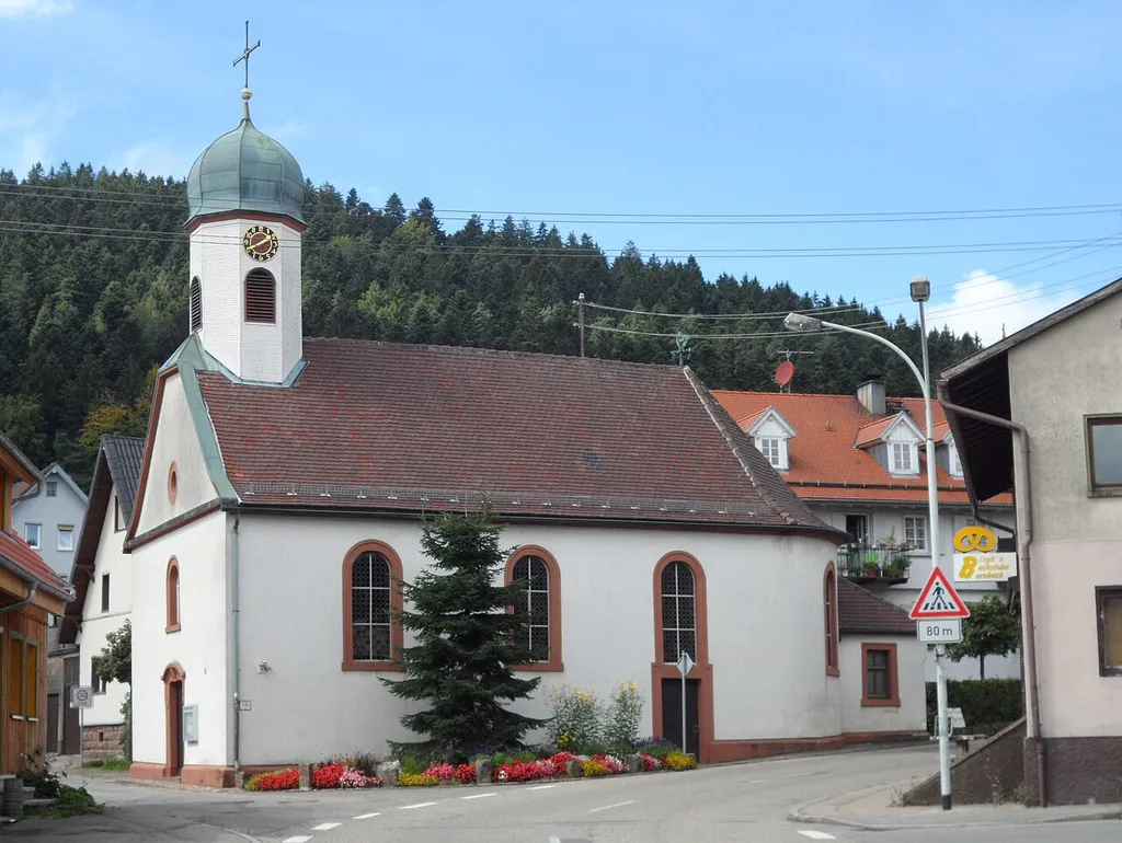 Dorfkirche Bernbach bei Bad Herrenalb mit Dachturm