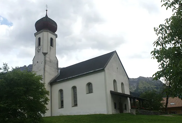Expositurkirche hl. Johannes der Täufer, Friedhof