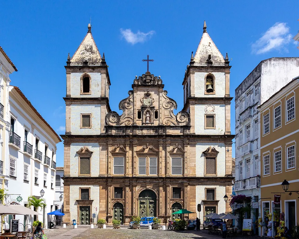 Igreja de São Francisco, Salvador, Bahia. Cultural propertySão Francisco Church and Convent, Salvador, Bahia, BrazilQ3279443, VIAF cluster ID: 124582911, GND ID: 7539292-6, Library of Congress authority ID: n2010201221, OpenStreetMap relation ID: 3787935, NL CR AUT ID: kn20121009007, SIPA ID: 30673 , iPatrimônio ID: salvador-convento-e-igreja-de-sao-francisco, Itaú Cultural ID: instituicao238130/convento-de-sao-francisco-igreja-salvador-ba, HPIP ID: 1130, IPHAN ID: 86