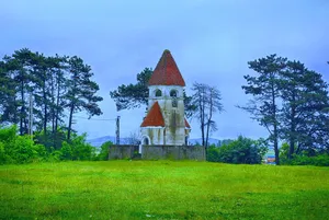 Saxon students' monument