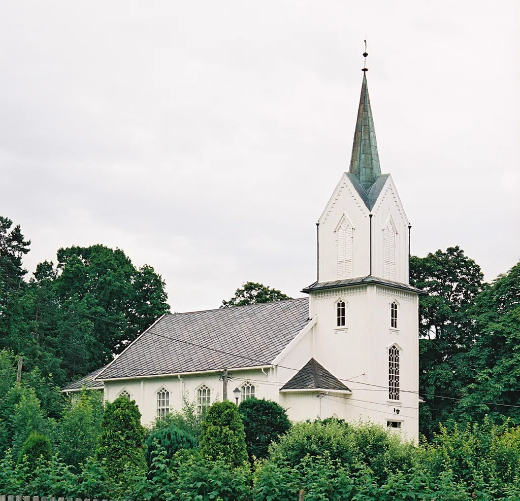 Holmsbu kirke, Hurum.