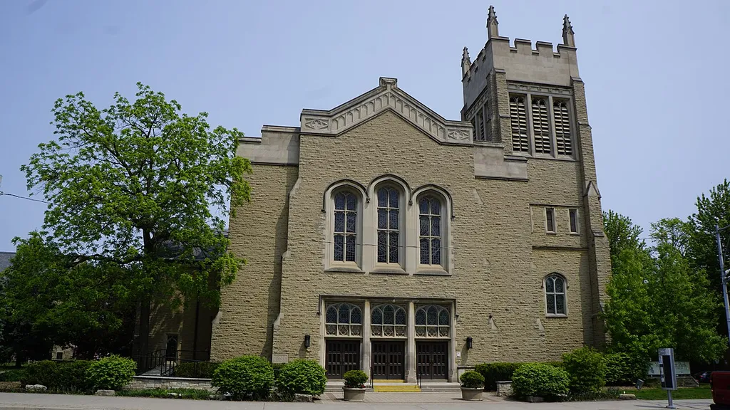Yorkminster Park Baptist Church (church building in Toronto, Canada)
