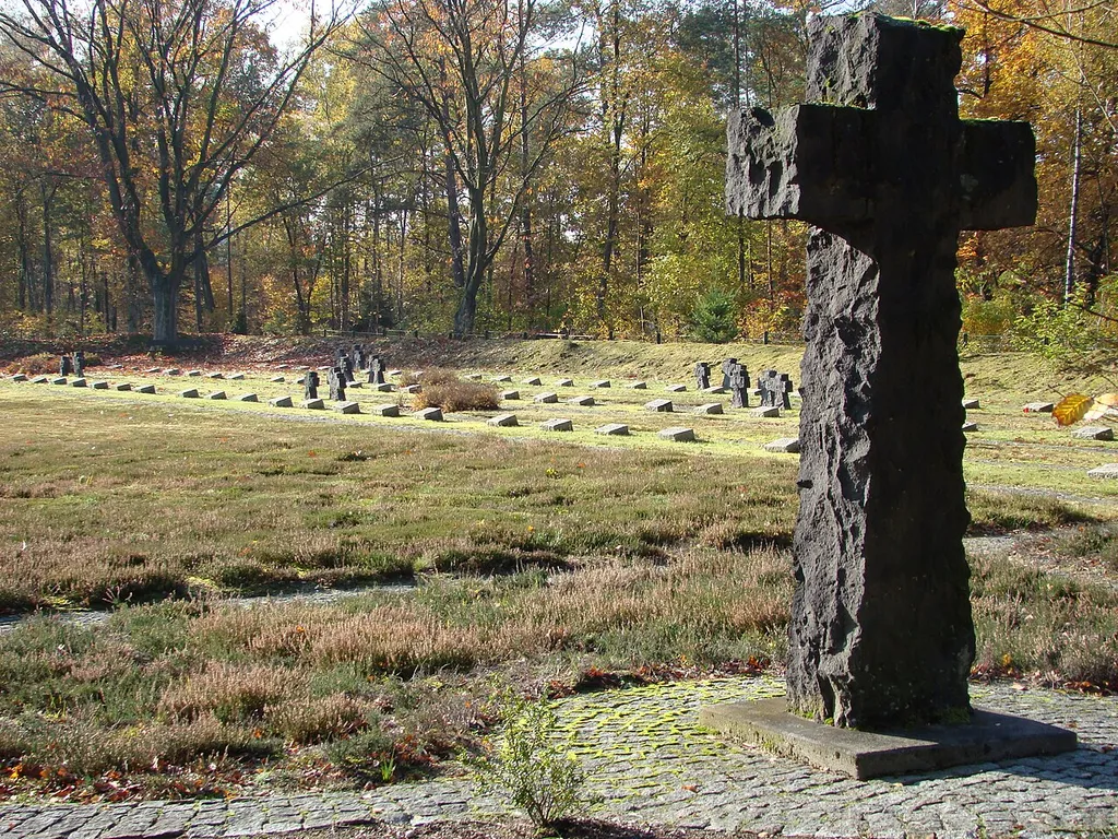 German war cemetery Lohheide