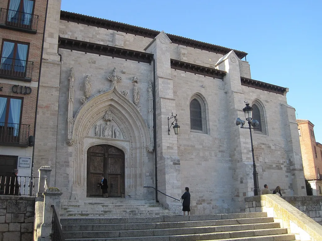 San Nicolás de Bari desde la entrada principal.