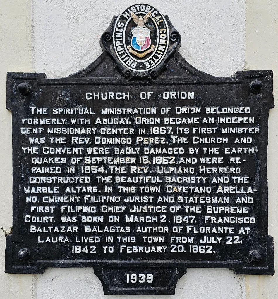 Historical marker created by the Philippines Historical Committee in 1939 to commemorate Orion Church