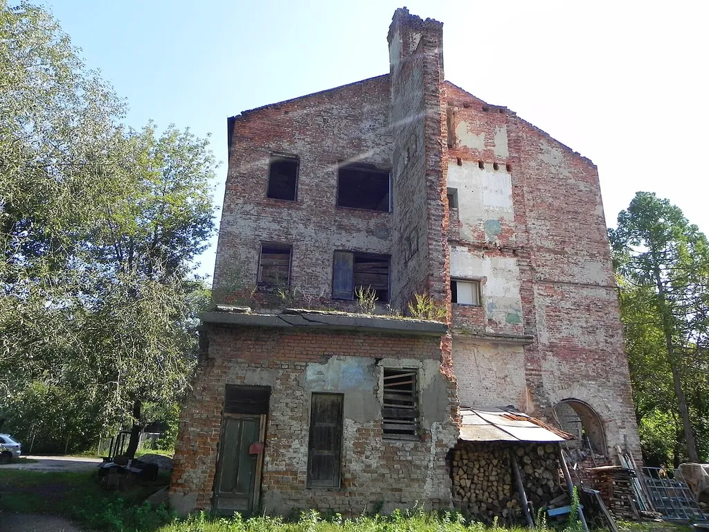 This is a photo of a cultural heritage object in Russia, number: 5000002574 (category) This template and pages using it are maintained by the Russian WLM team. Please read the guidelines before making any changes that can affect the monuments database!
