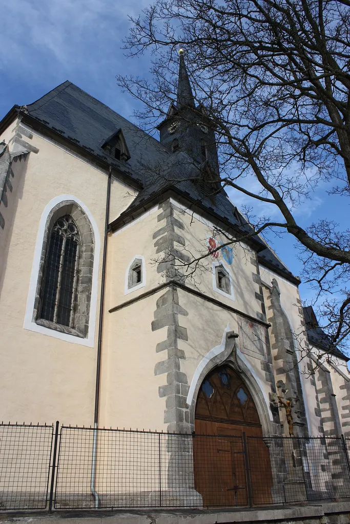 Kostel sv. Jiljí - exteriér jižní strana