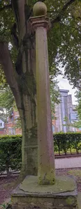 Cross in All Saints churchyard