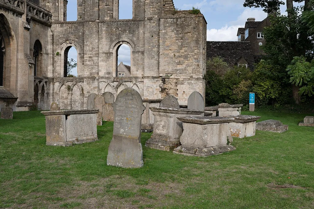 Malmesbury: GROUP 6 OF CHEST TOMBS APPROXIMATELY 20 METRES SOUTH OF ABBEY CHURCH