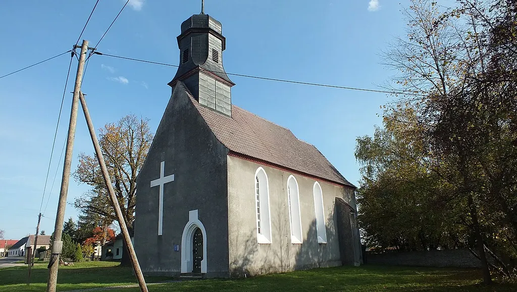 Die Kirche in Dübrichen